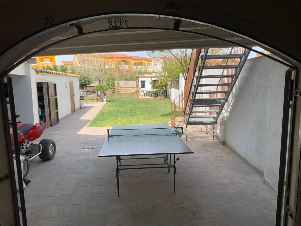 Newly Renovated Large With Garden Сasa de vacaciones Castellón de Ampurias