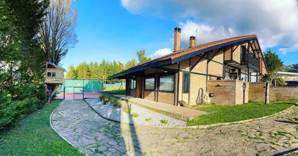 Barandi Urbasa Chalet