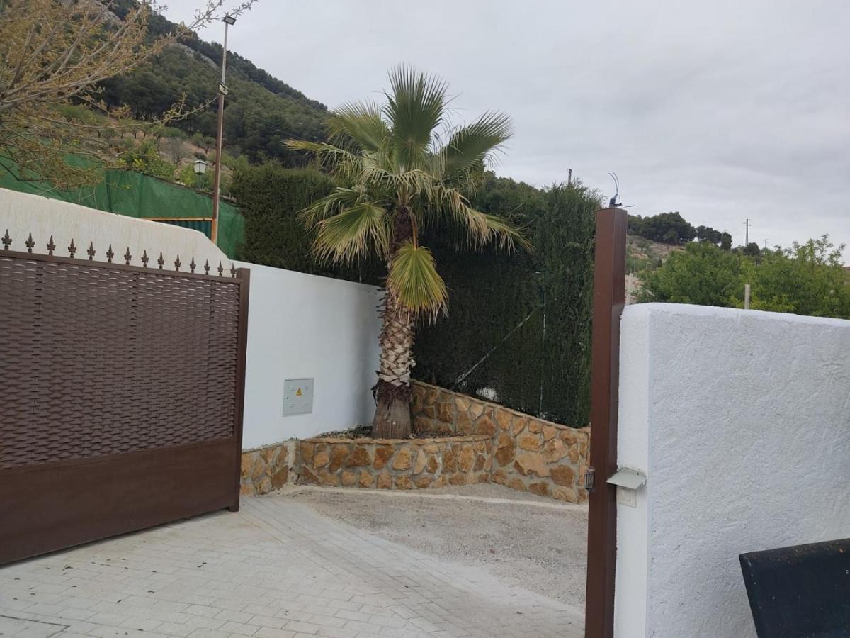 Vivienda Turistica De Rural El Almendro Casa rural Pegalajar