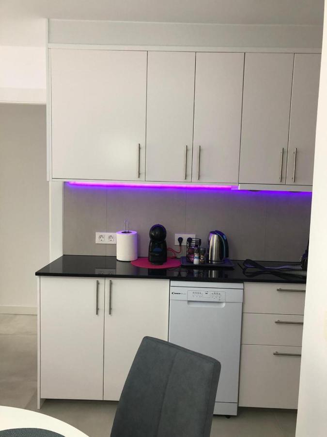 Apartamento Calypso Apartment *