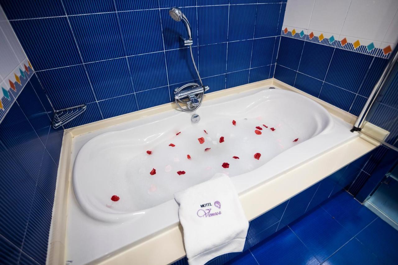 Venus Santiago Motel 3*