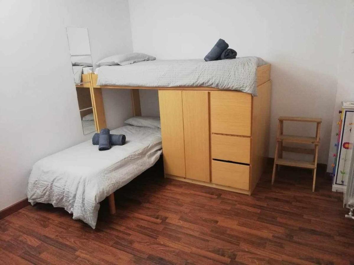 Apartamento Aledanos Apartment Jaca
