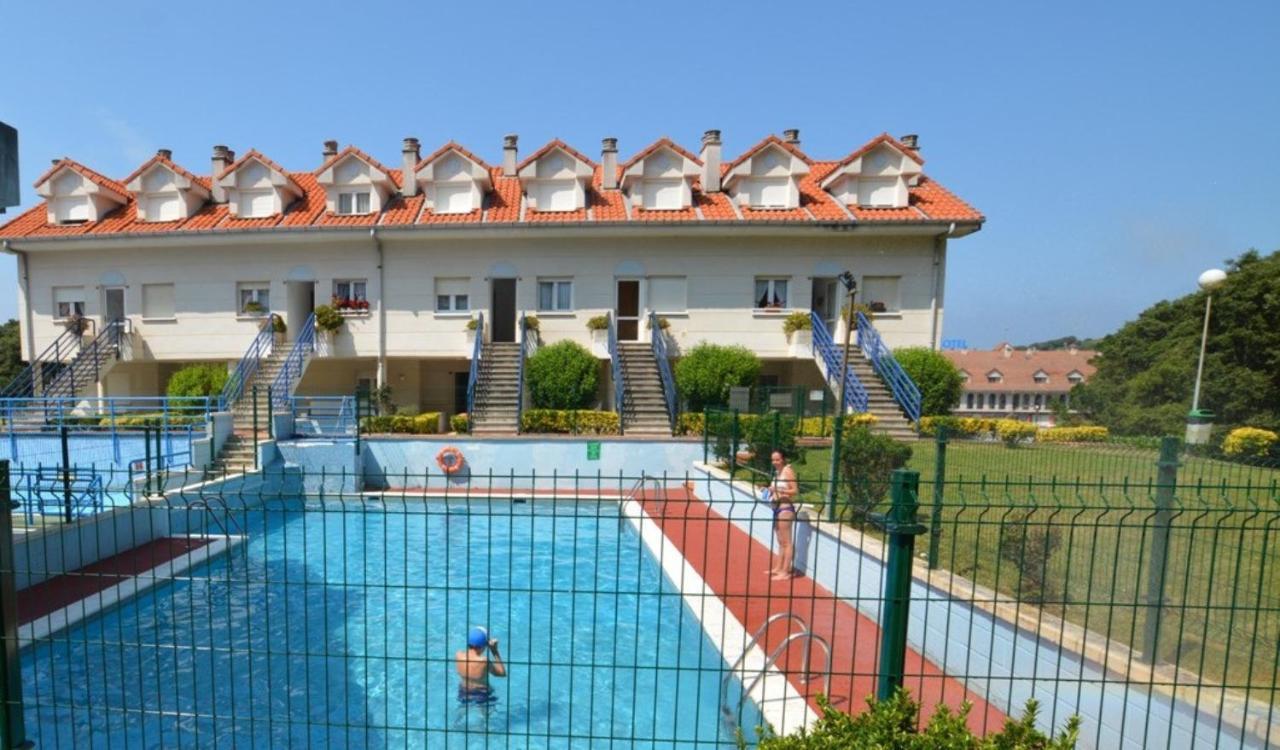 Ria De Ajo Apartamento *