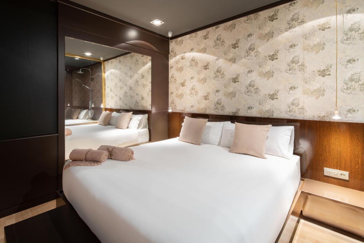 Punt 14 Hotel del amor Gavà