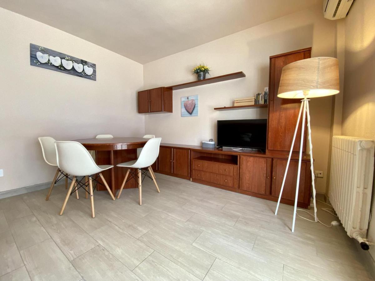For A Eden Mar Apartment *