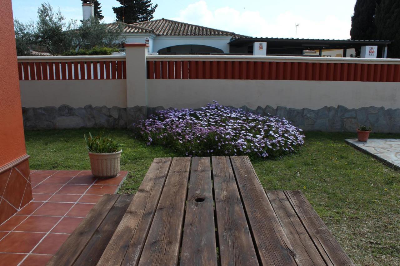 Holiday home Chalet Marisma Con Piscina Privada Chiclana de la Frontera