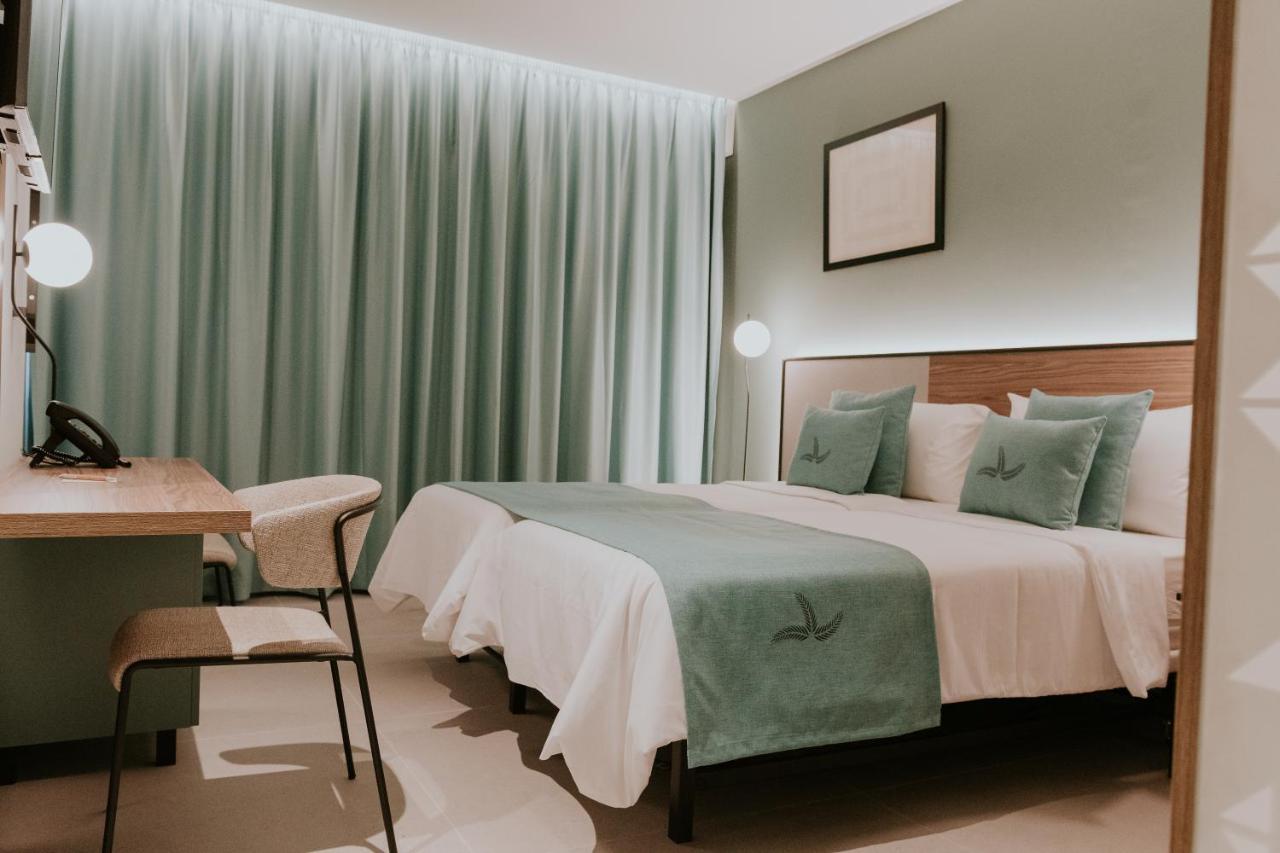 Hotel Catalina Plaza Sostenible 3*
