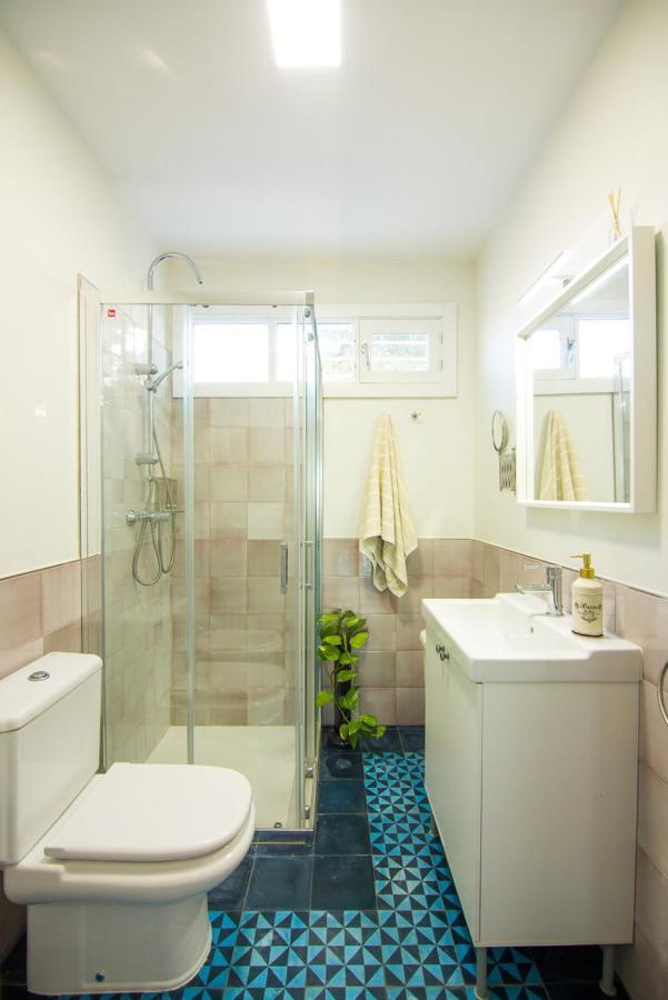 Casa Autosustentable Con Piscina, Huvagondili Zahora