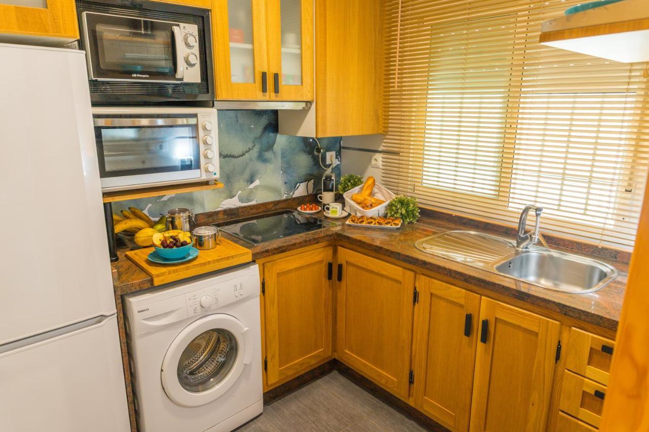 Apartamento Del Mar - Estupendo Piso Con Terraza En Segunda Línea *