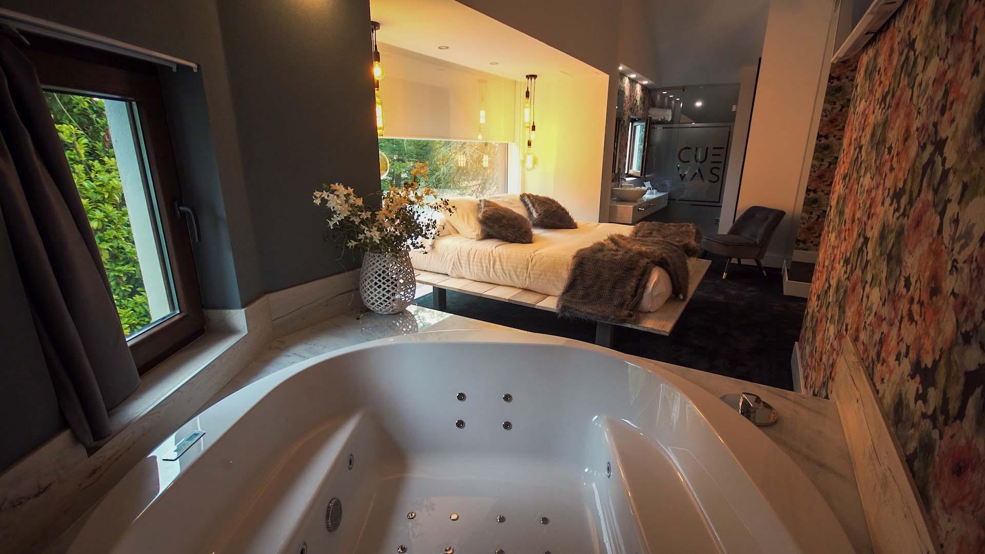 Cuevas - Adults Only 4* Santillana del Mar