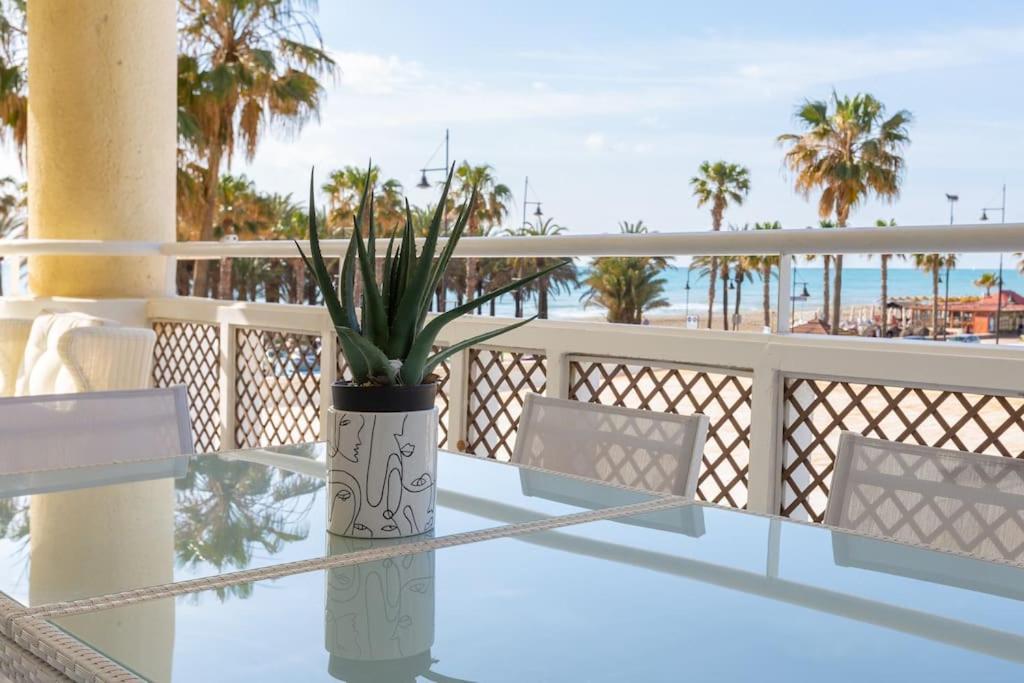 Edén Costa Primera Línea De Mar Apartamento Torremolinos