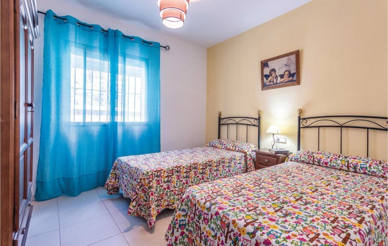 Amazing In Costa With Wifi Holiday home