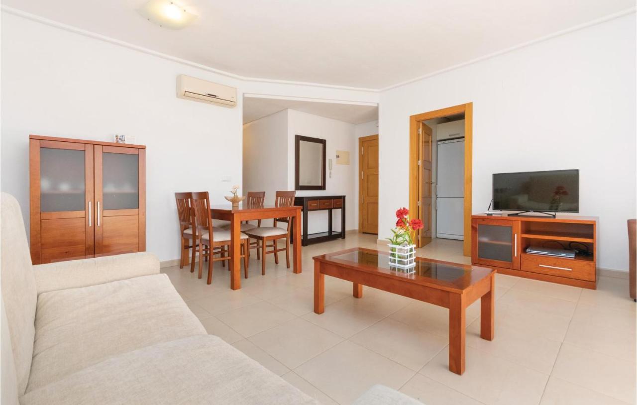 2 Bedroom Amazing In Roldan * Los Tomases