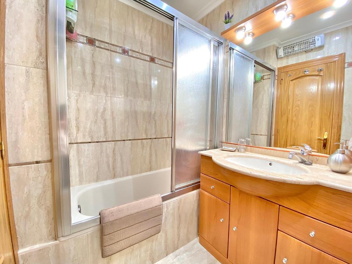 Apartamento A 50m De La Playa San Lorenzo Asturias Apartment *