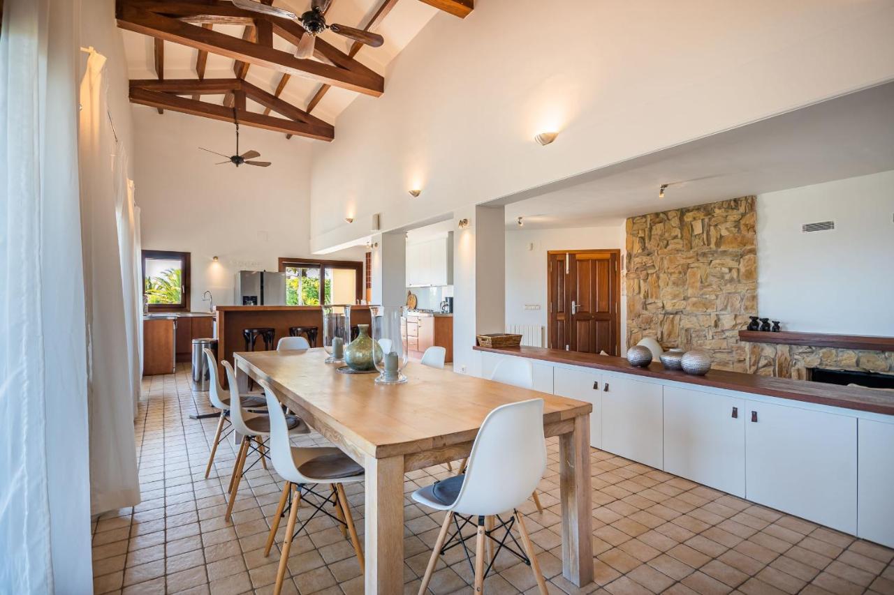 Luxury With Panoramic Views Over Moraira *