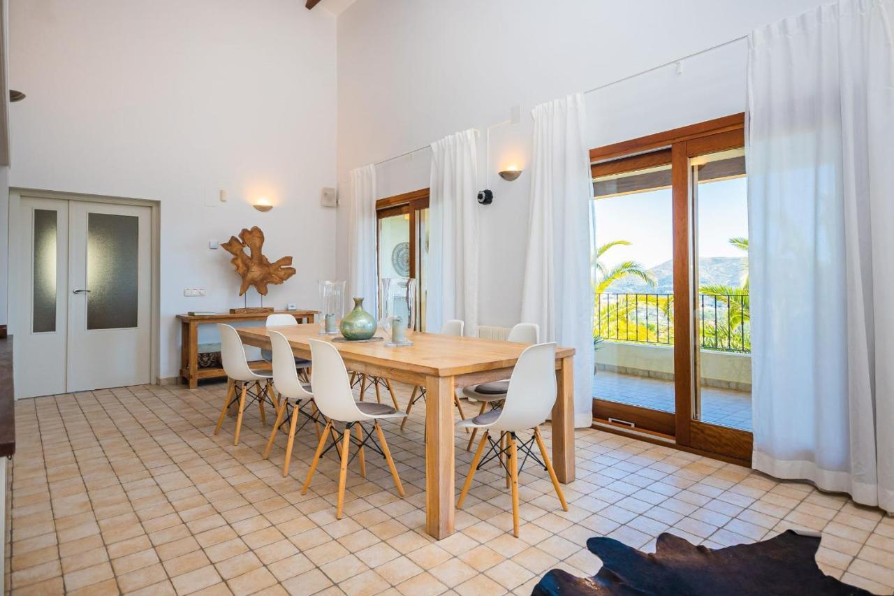 Luxury With Panoramic Views Over Moraira