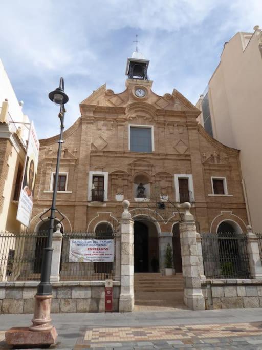 Maison Rénovée à 250m De La