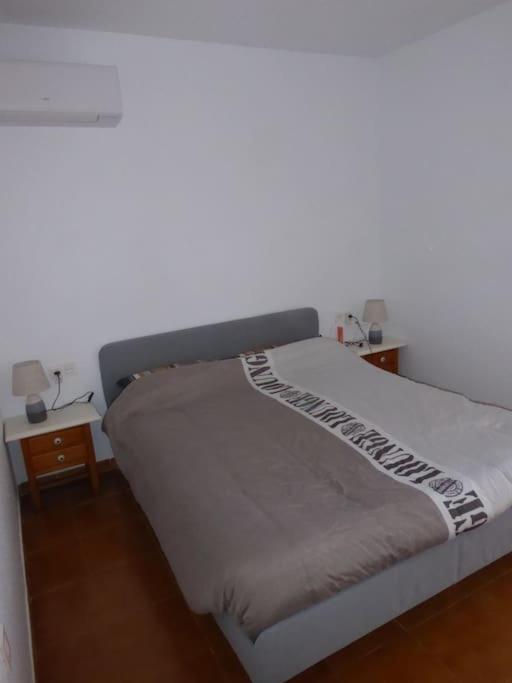 Maison Rénovée à 250m De La Сasa de vacaciones *