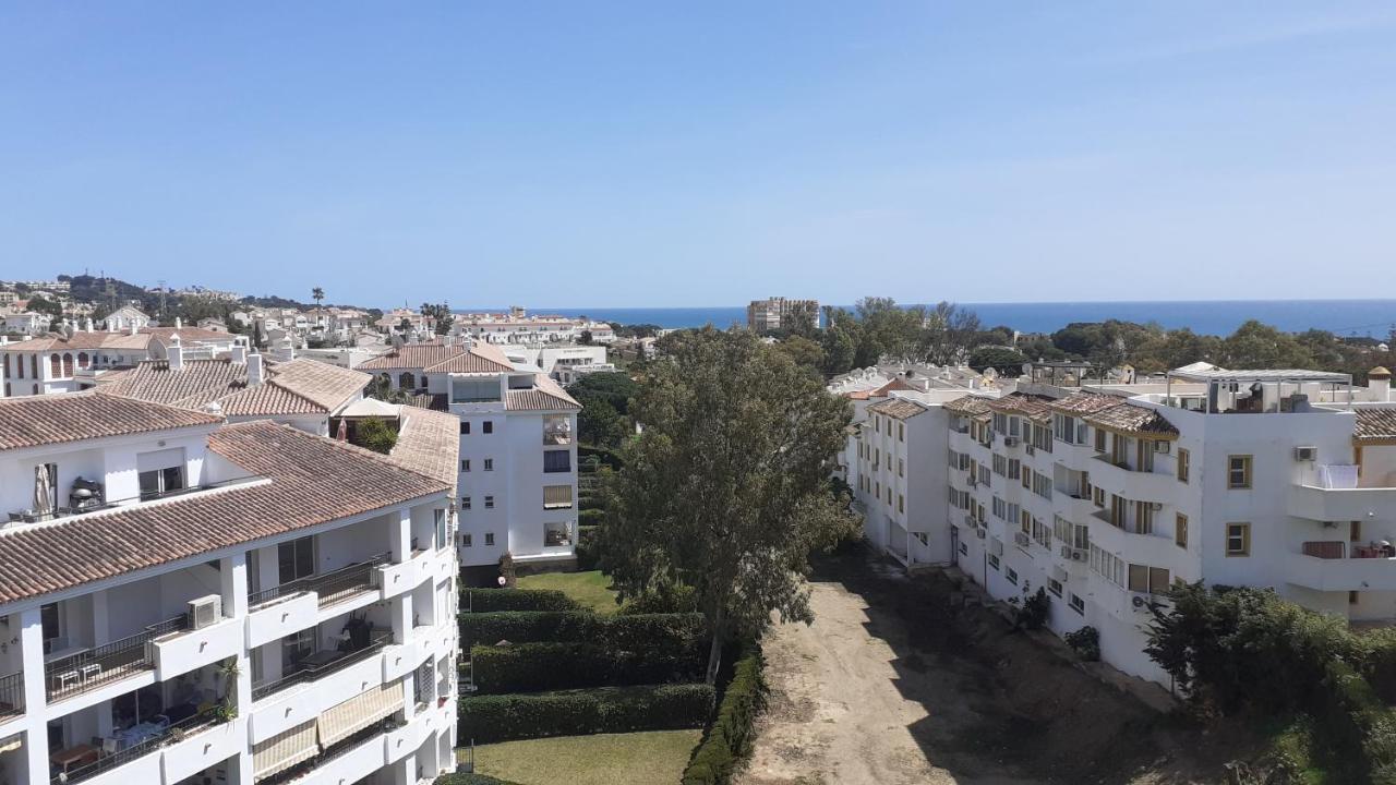 Apartamento- Atico En Mijas Costa , Con Piscina. Apartment *