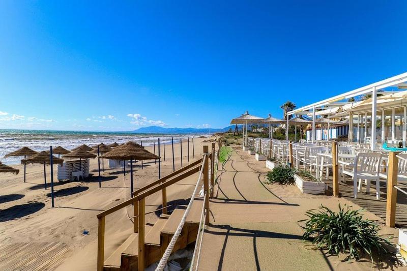 Oleholidays 525 Romana Playa Vistas Al Mar Marbella