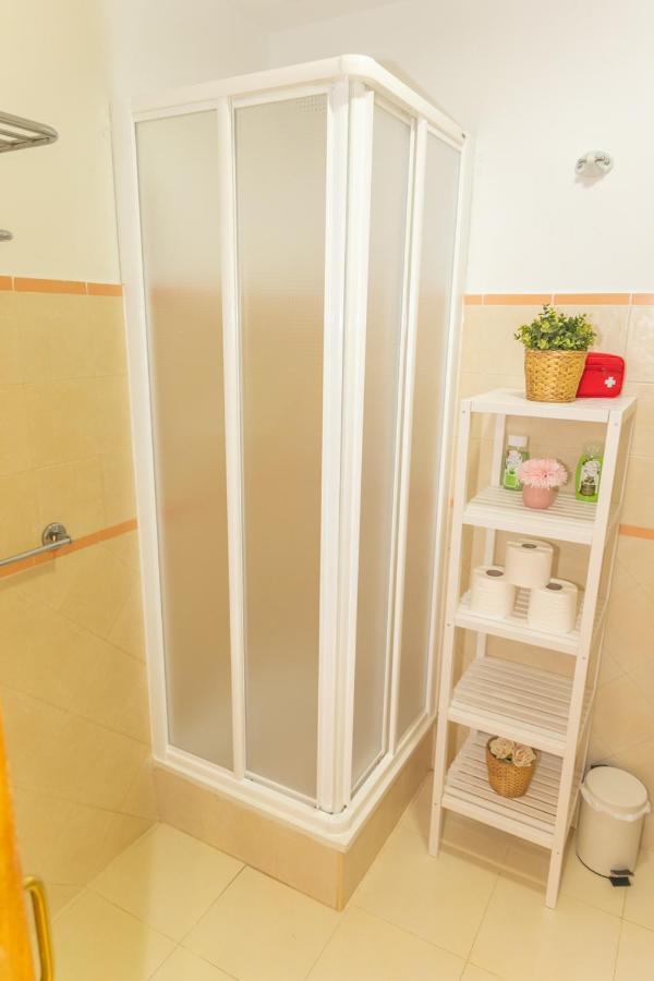 Con Piscina Y Garaje En Caños De Meca. Apartamento Los Caños de Meca