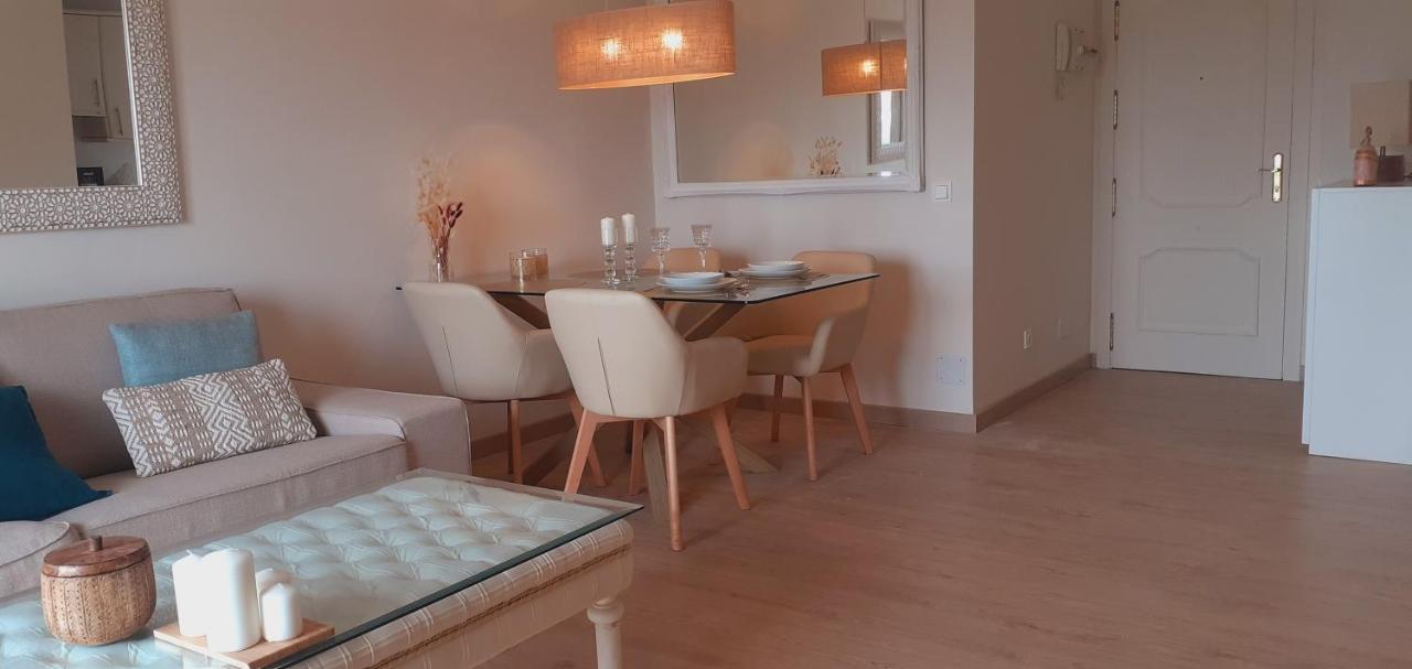 Apartment Apartamento- Atico En Mijas Costa , Con Piscina. Sitio de Calahonda