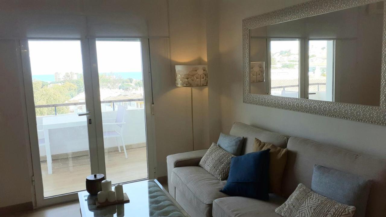 Apartamento- Atico En Mijas Costa , Con Piscina. Apartment