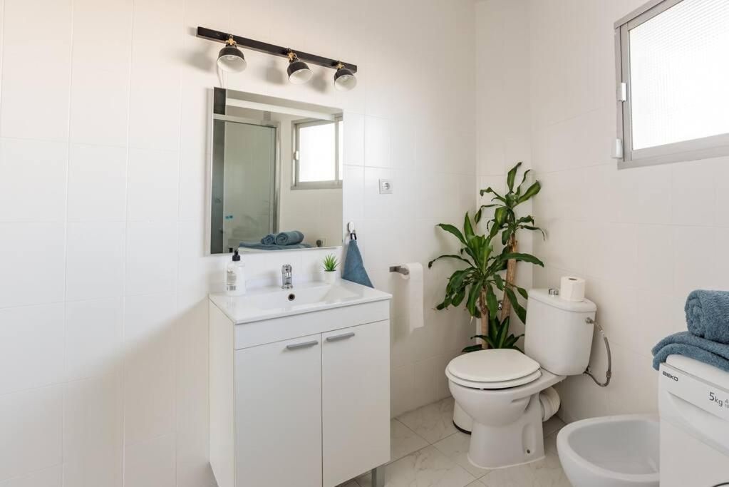 Charming Flat In Puerto Marina, Apartamento