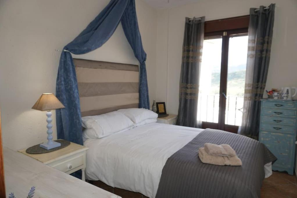 Сasa de vacaciones Eagles Nest - Massive Townhouse With Pool With Outstanding Views Algodonales