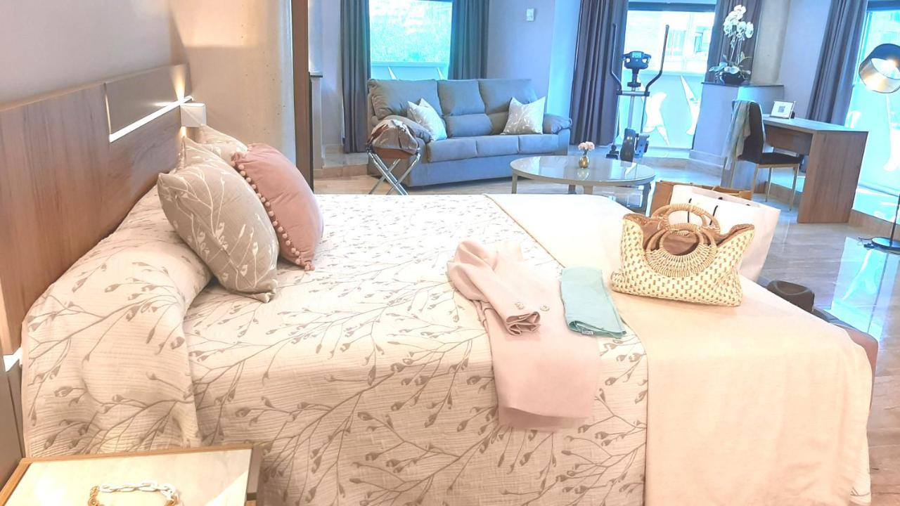 Nueva Plaza Hotel 3*