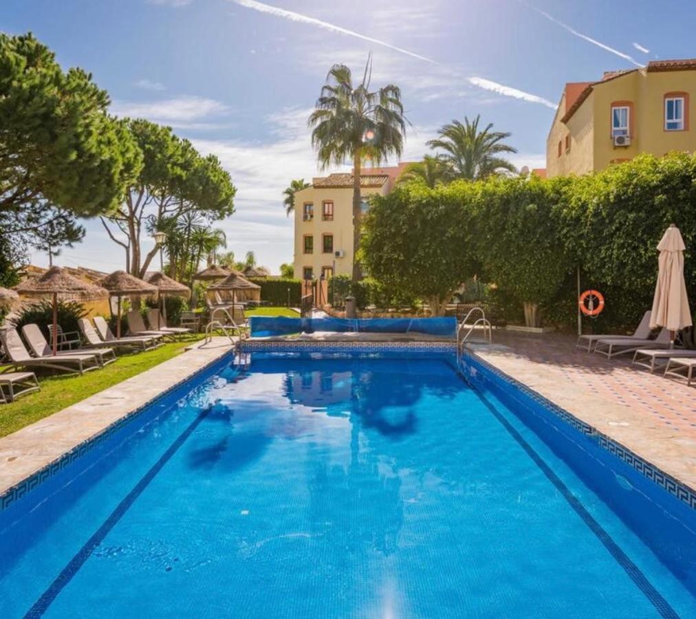 Apartamento Lolita Sol Y Mar - Urbanización Doñalola - Sitio De Calahonda