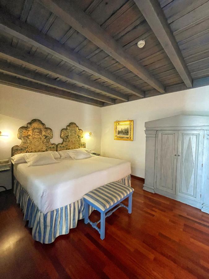 Casas De La Judería De 4*