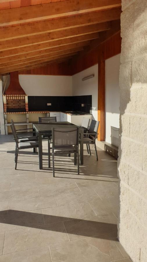 Casa Con Piscina Y Barbacoa Holiday home