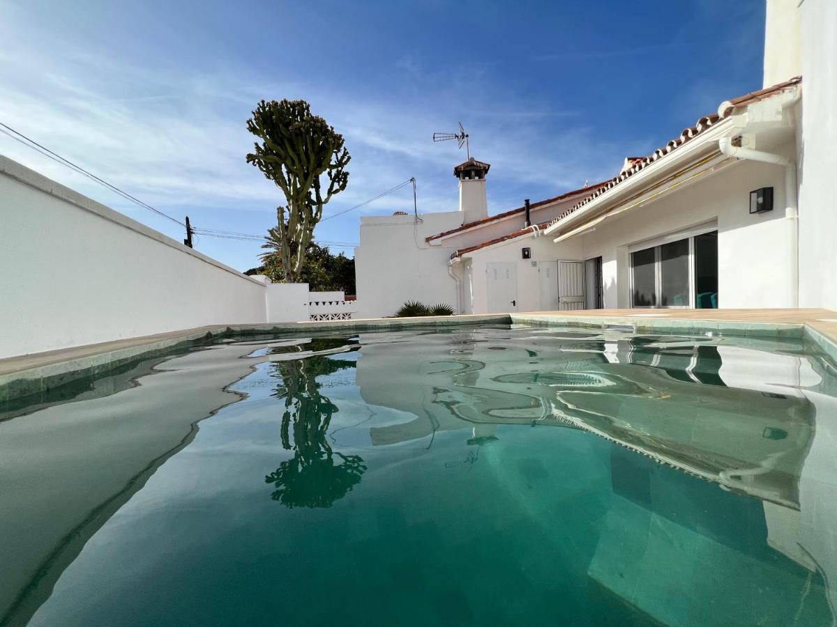 Holiday home Karibu & Pool