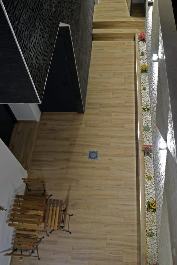 Lola, Con Jacuzzi Apartamento *