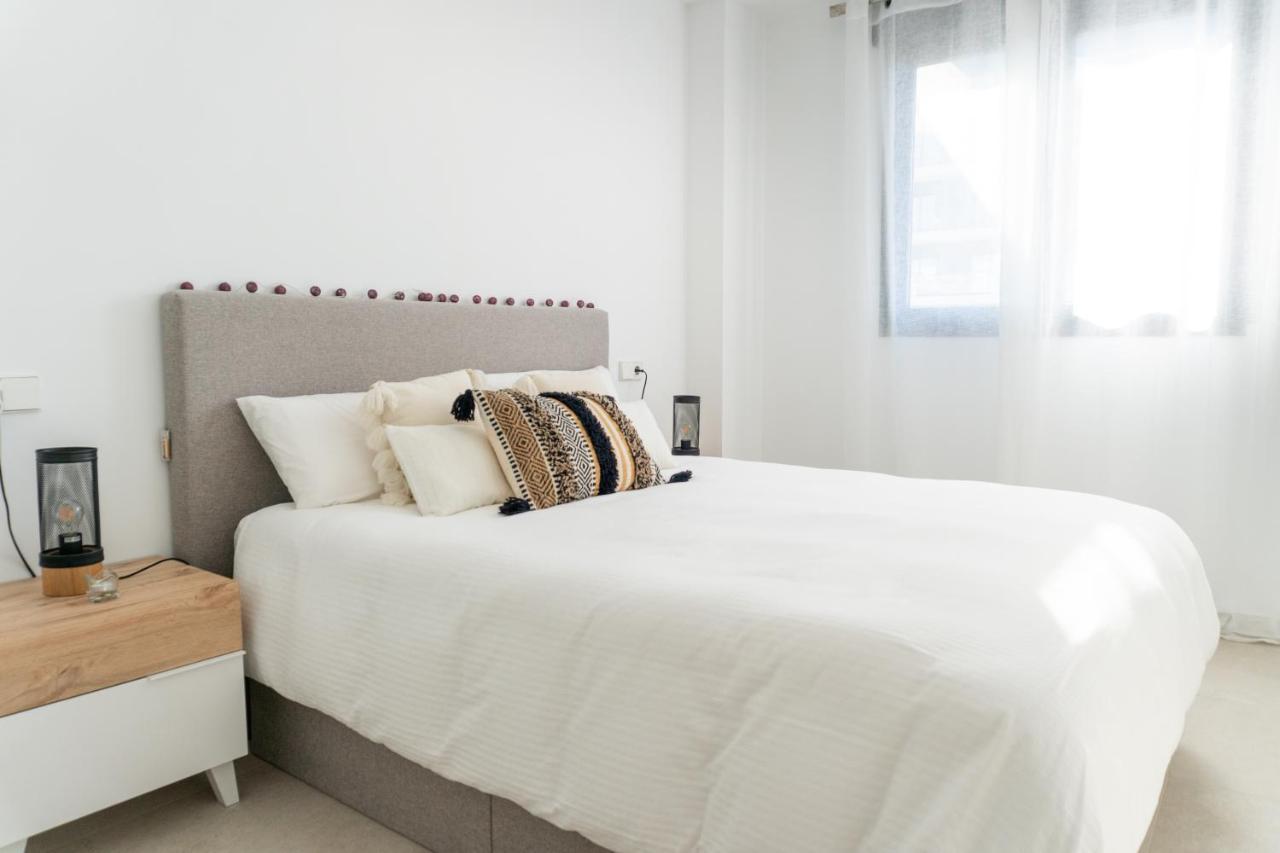Nuevo Junto Al Mar Con Plaza De Garaje!! Perfecto Familias Apartment *