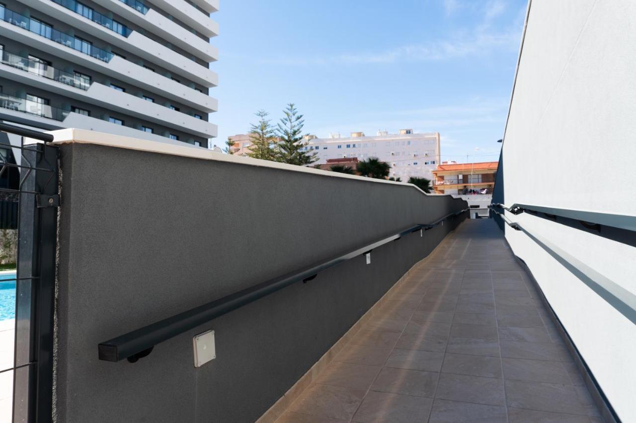 Nuevo Junto Al Mar Con Plaza De Garaje!! Perfecto Familias Apartment *