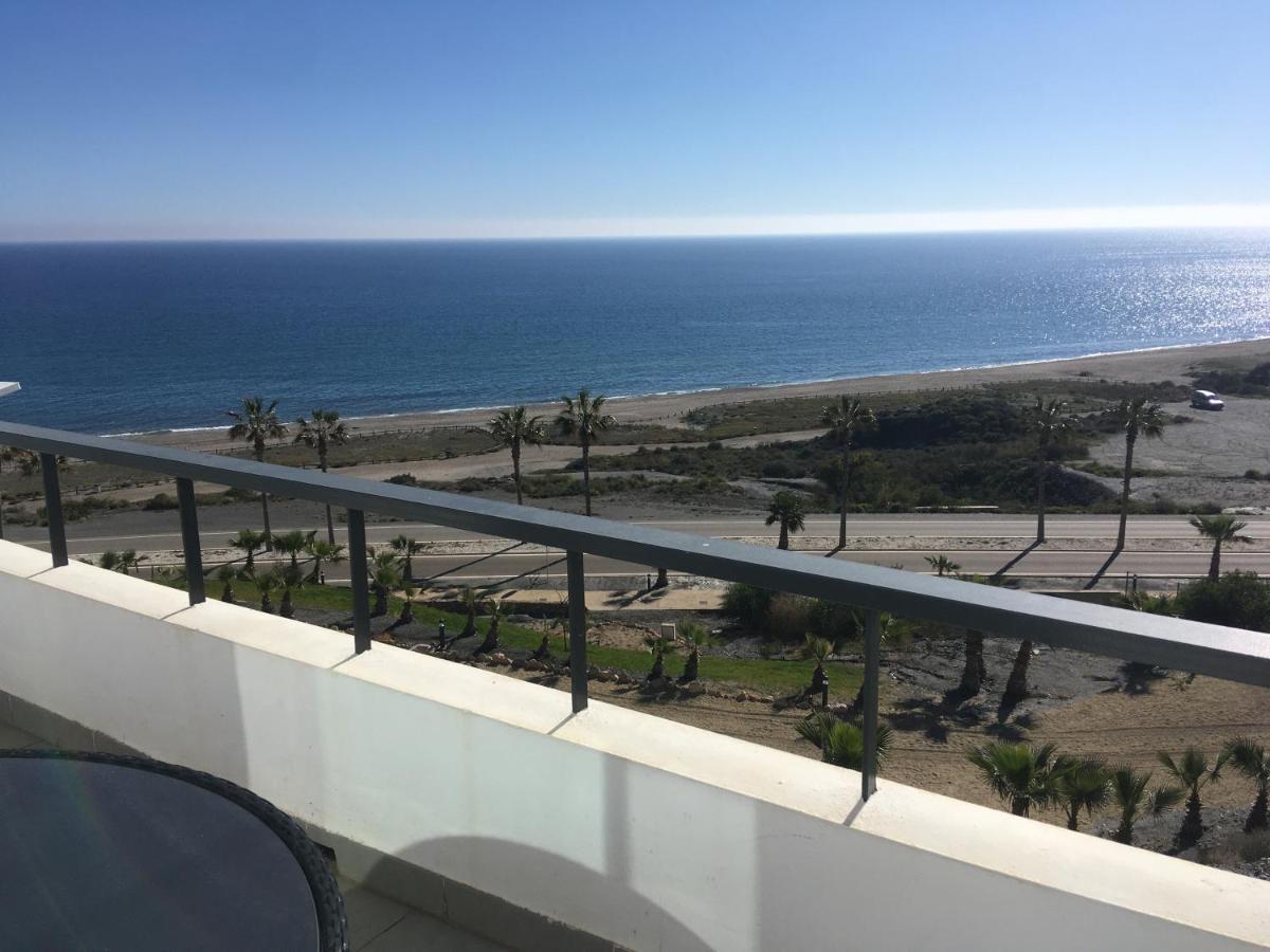 Spectacular Aprt. In Front Of The Sea