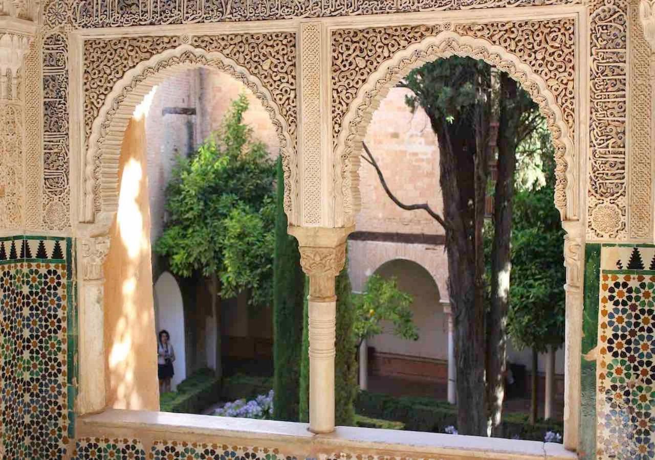 Apartment Center Granada