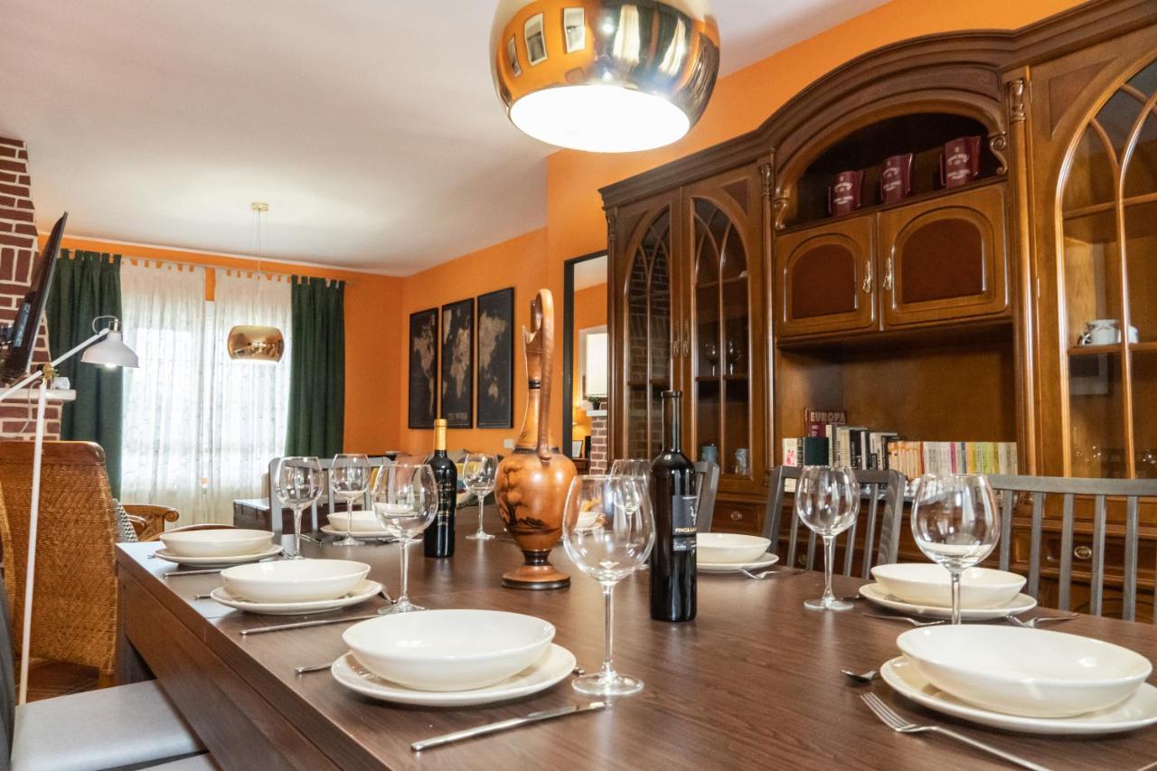 Villa Lujosa Privada Con Piscina Huelves