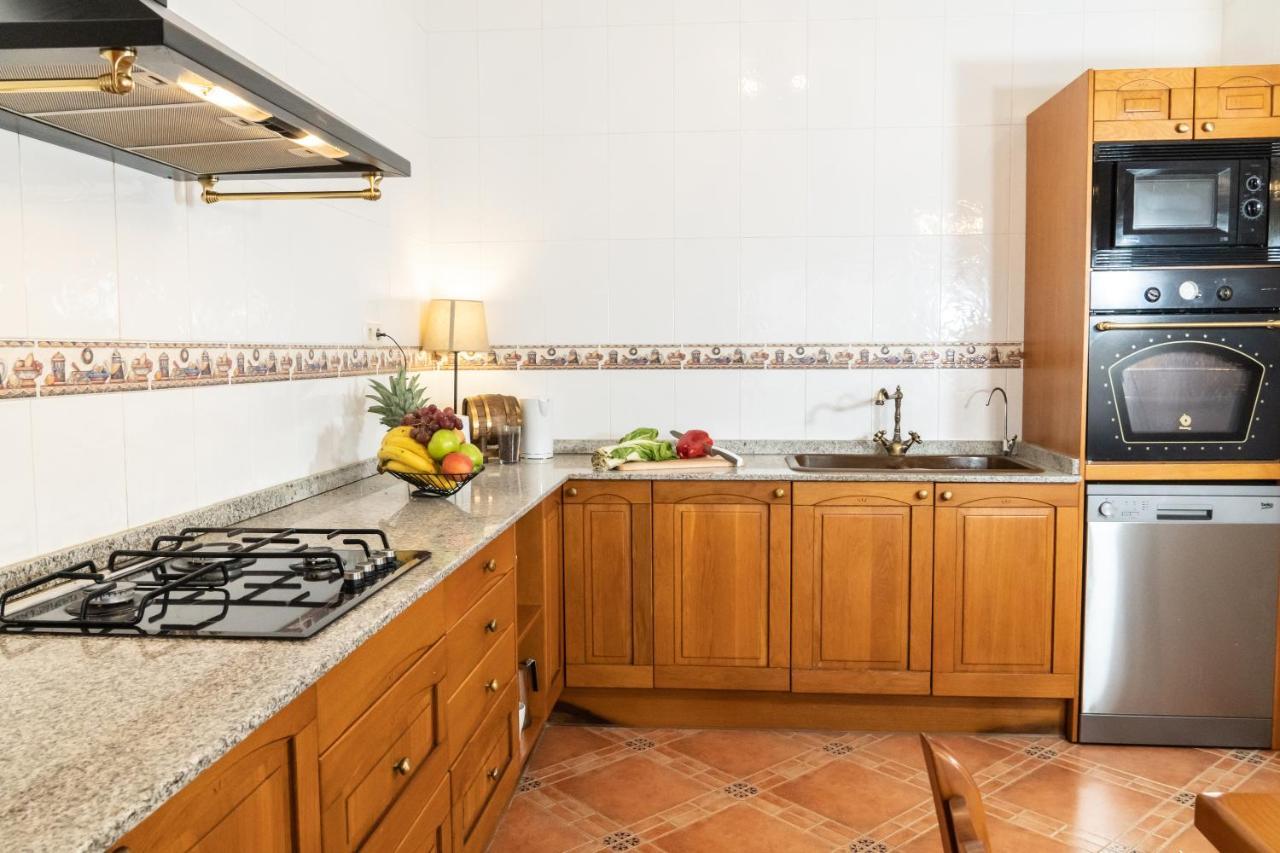 Lujosa Privada Con Piscina Villa