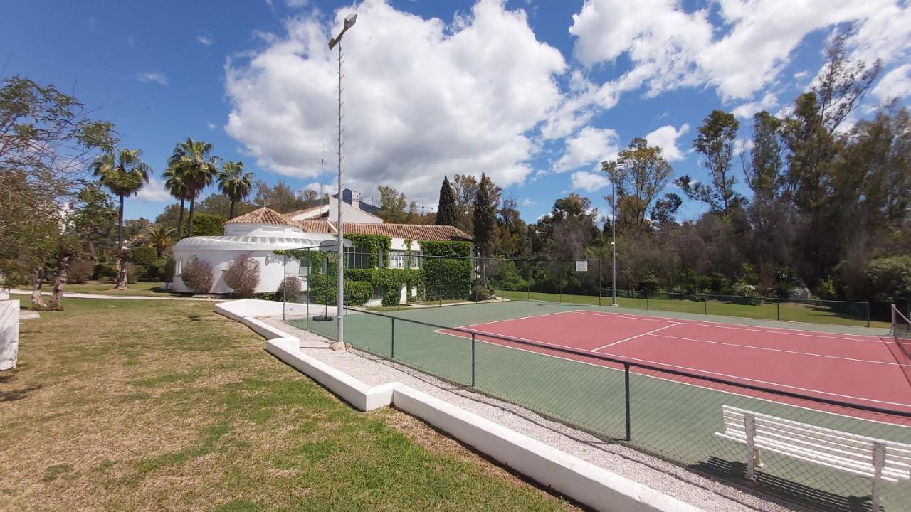 Del Parque Flats Le Village Golf Apartamento *