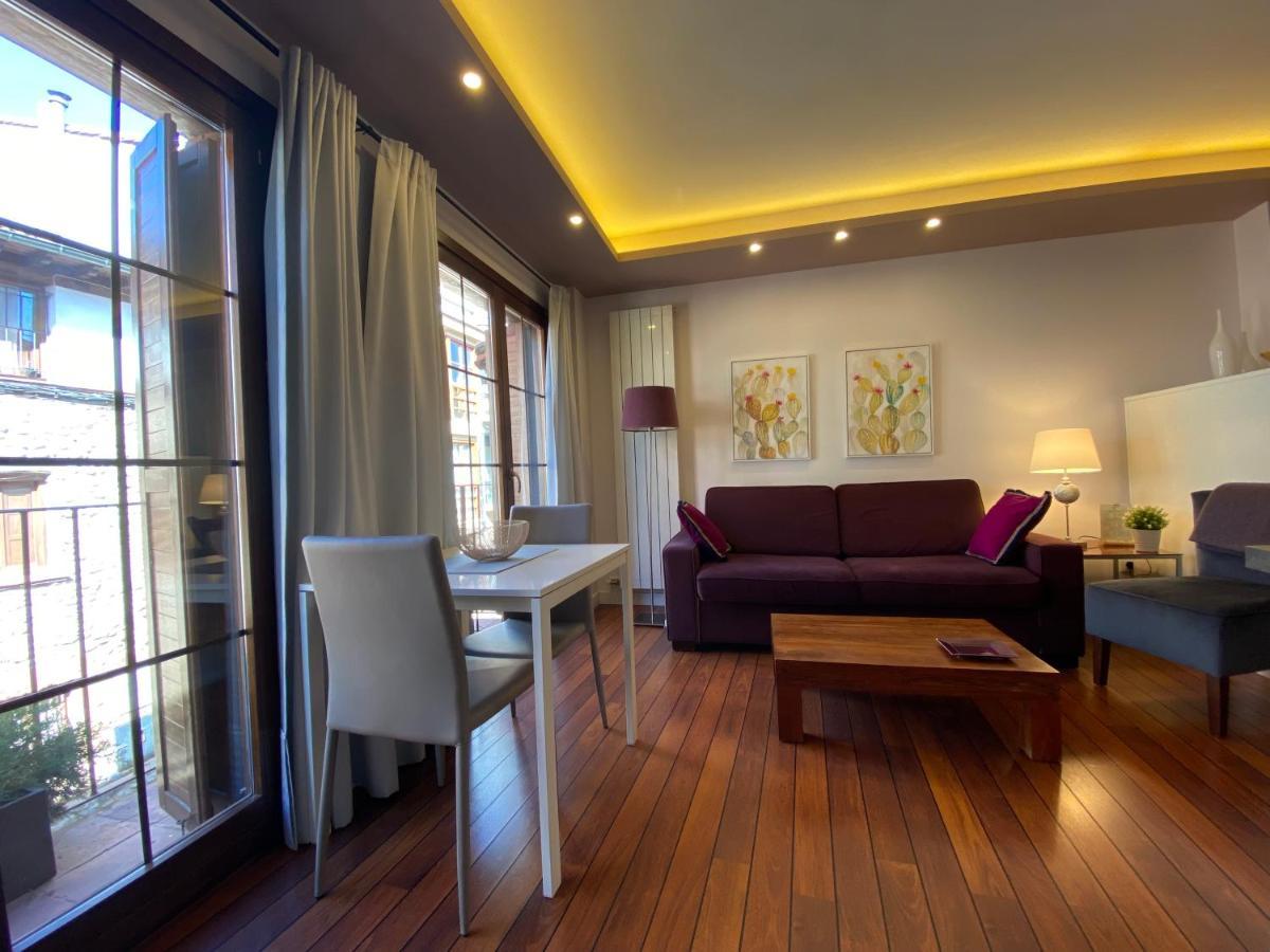 Apartamento Turísticos *