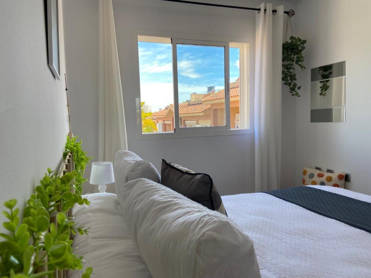 Bungalow Con Piscina Y Solarium Con Barbacoa Apartment