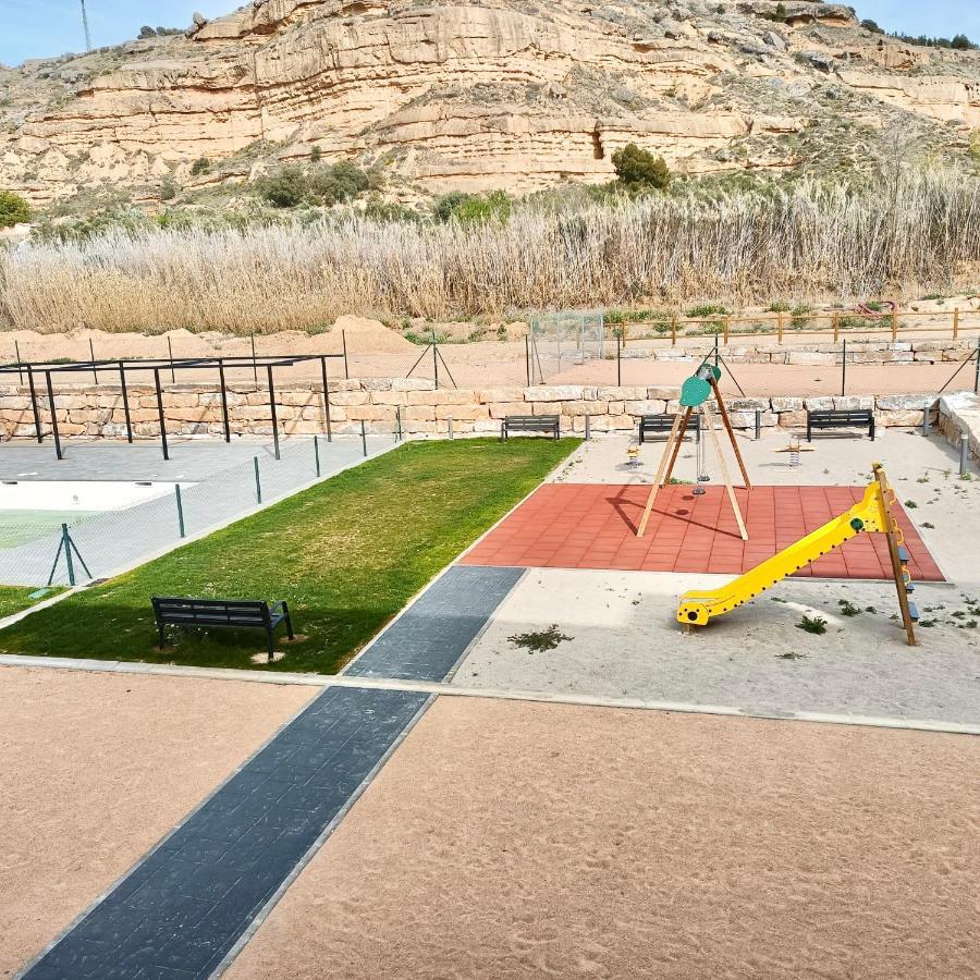 Precioso En Con Terraza,piscina,parque Infantil Y Parking