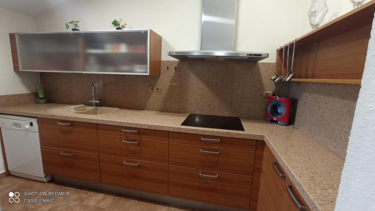 Casa Enric , Con Zona Infantil, Piscina Y Parking Privado Casa rural Deltebre