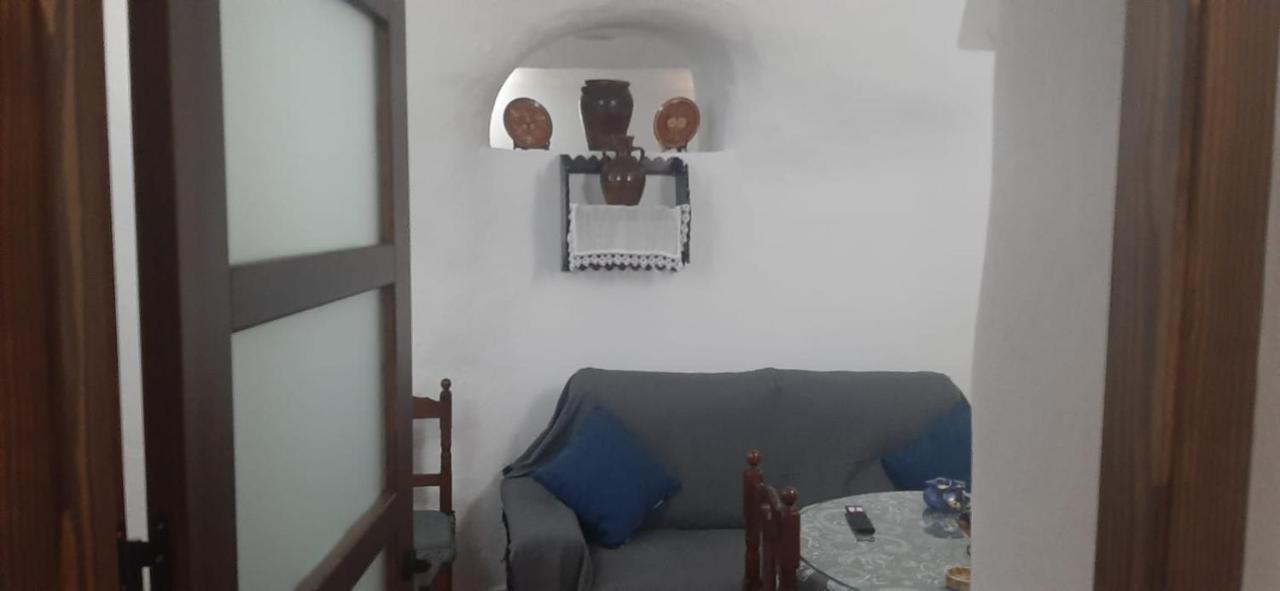 Vivienda Turistica De Rural El Almendro *