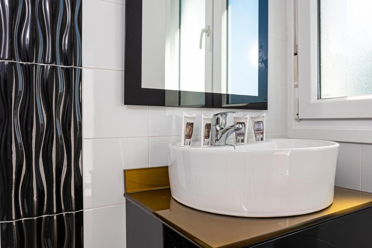 Apartamento Turísticos La Boutique Del Mar *