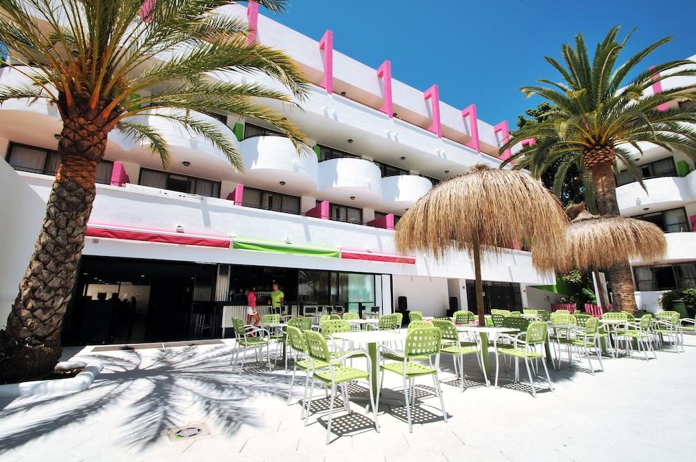 By Trh (adults Only) * Palmanova