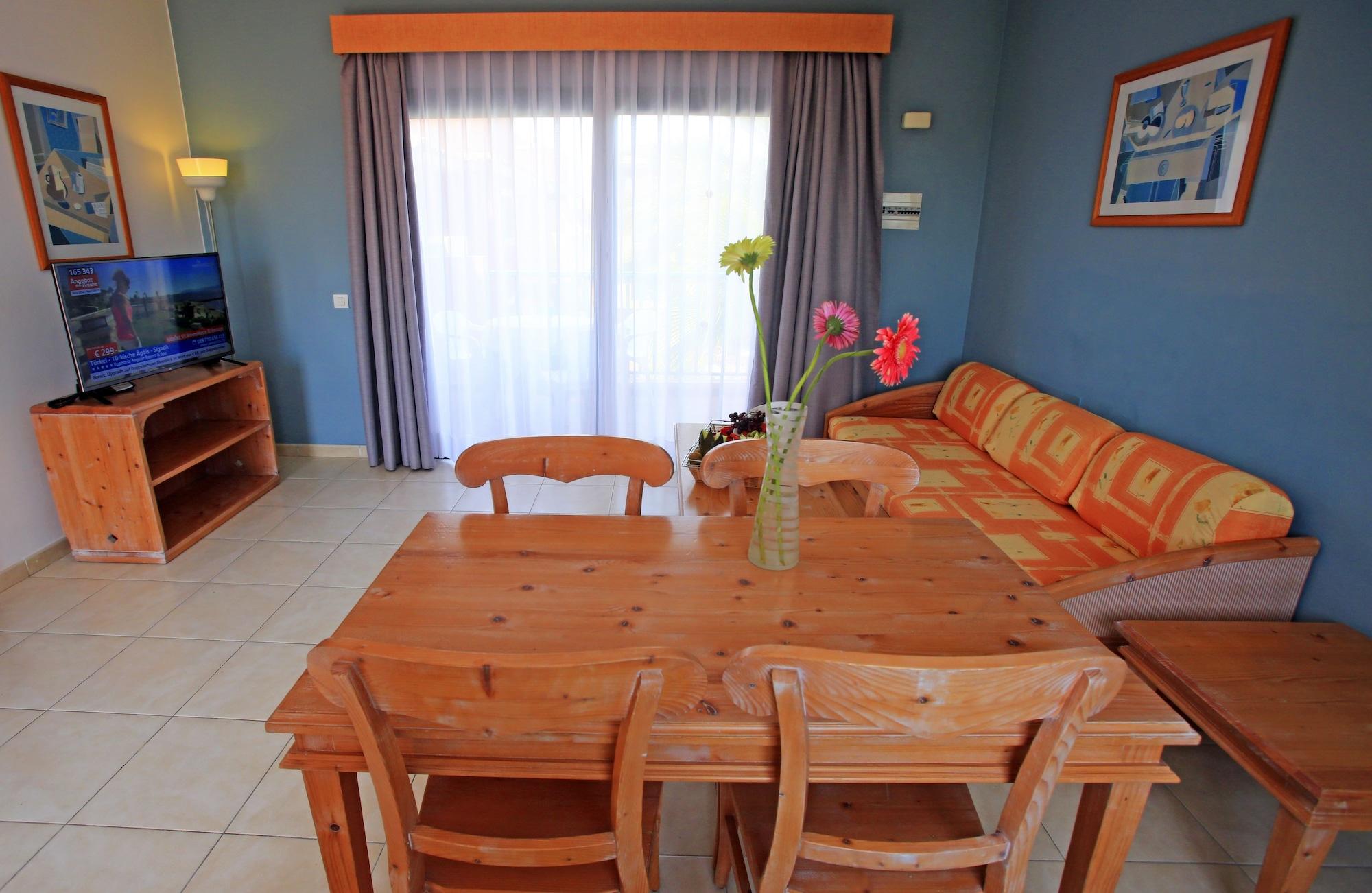 Labranda Aloe Club 3*